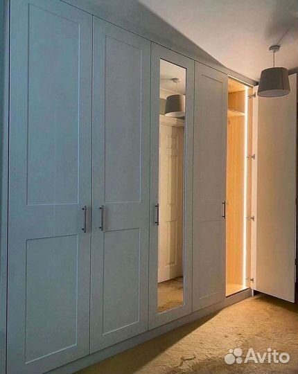 Шкаф стенка