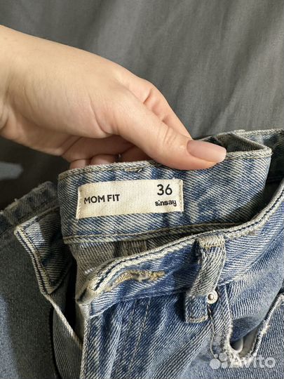 Джинсы mom sinsey
