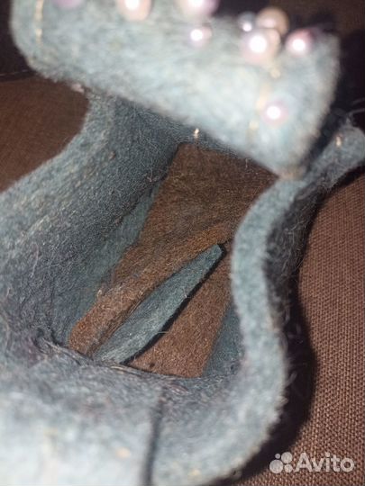 Валеши новые с бусинами валенки