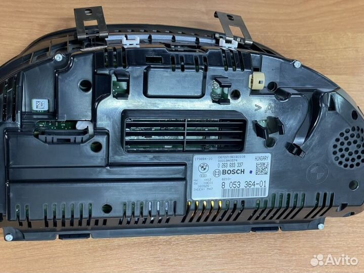 Комбинация приборов (KM/H) для BMW X6M