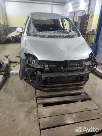 Разбирается на запчасти Volkswagen Golf Plus BSE