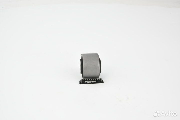 Сайлентблок поперечной тяги зад прав/лев MA