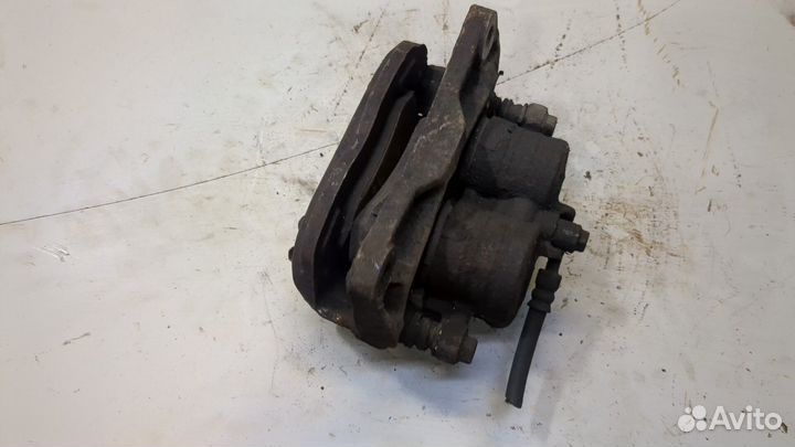 Суппорт левый передний Subaru Legacy Outback (B14)