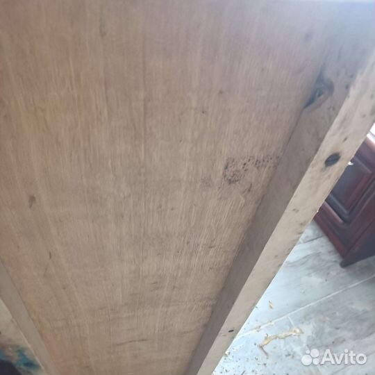 Старинный шкаф буфет