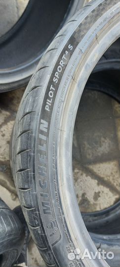 Michelin Pilot Sport 4 S 285/30 R22