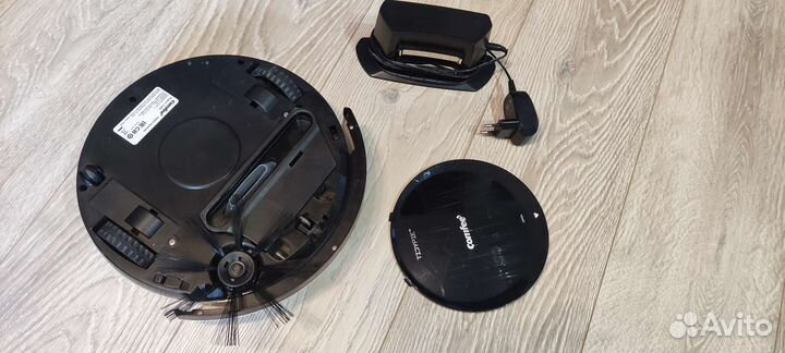 Робот пылесос