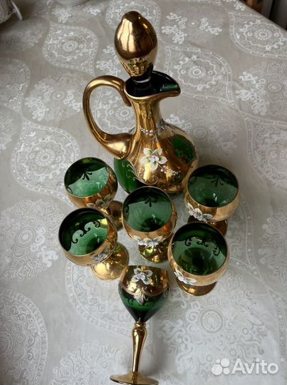 Графин и фужеры