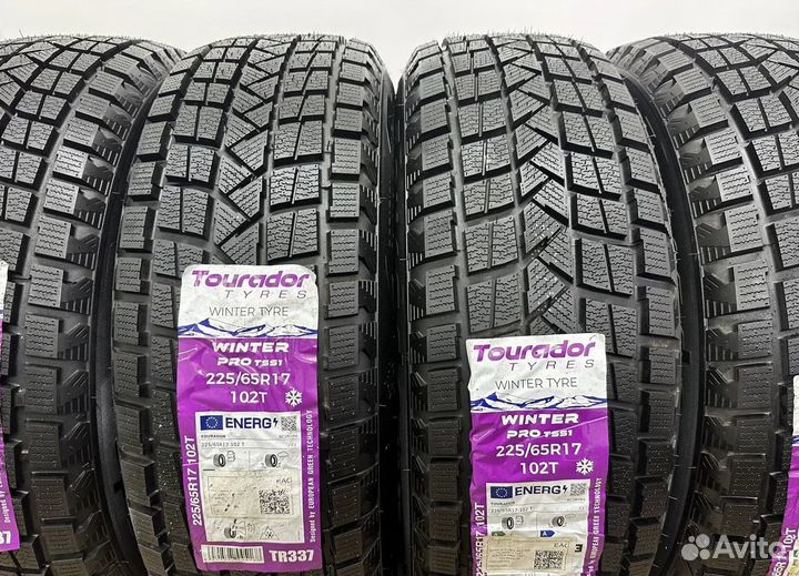 Tourador Winter Pro TSS1 225/65 R17 30T
