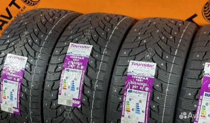 Tourador Ice Star TSW1 245/40 R20 и 275/35 R20 22U