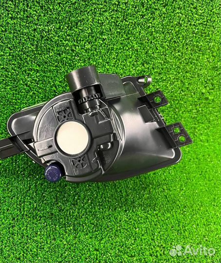 Противотуманка левая бмв 5 Ф10 (10-13)