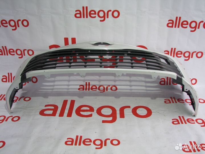 Toyota Camry V70 бампер передний 2017+