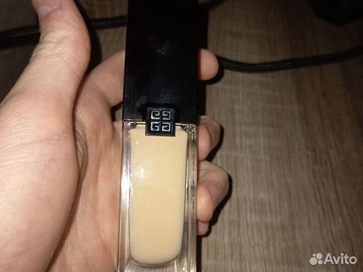 Тональный крем givenchy