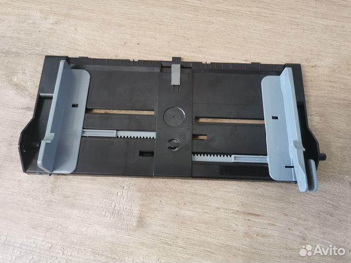 Нижняя часть / лоток Samsung SL-M2070 JC93-00520A