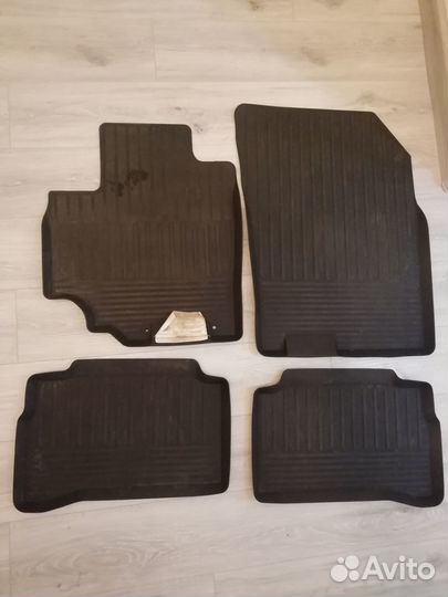 Коврики в suzuki vitara