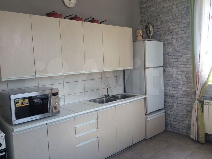 Дом 360 м² на участке 14 сот.