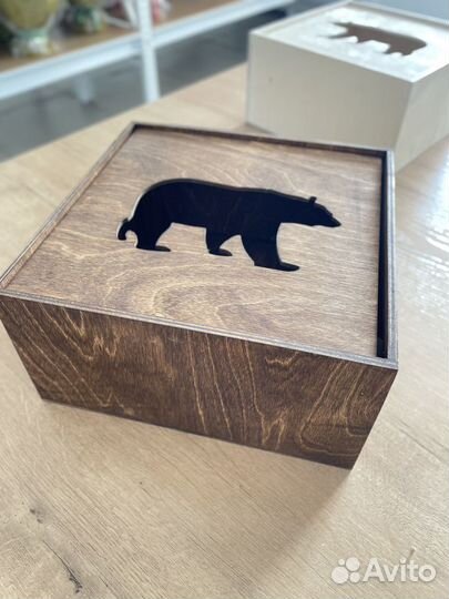 Ящик деревянный подарочный