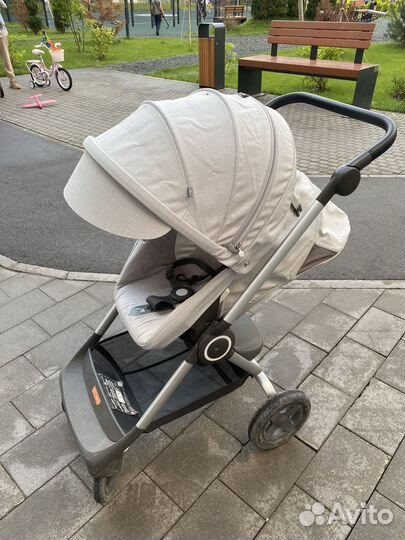 Коляска прогулочная Stokke
