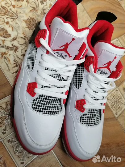 Кроссовки Jordan 4