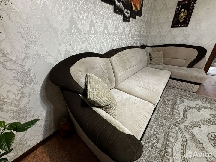 Угловой диван бу
