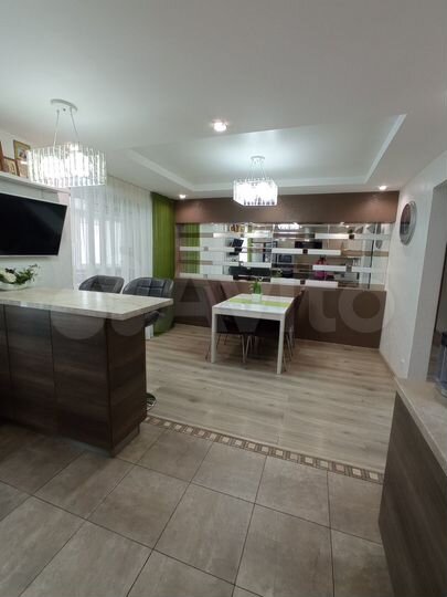 3-к. квартира, 112,1 м², 3/6 эт.