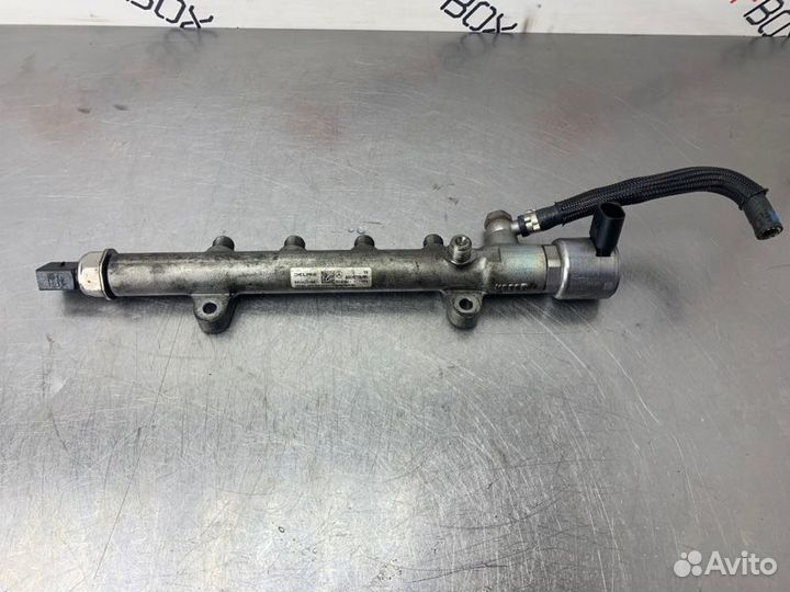 Топливная рампа Mercedes C-Class W204 OM651 2.2