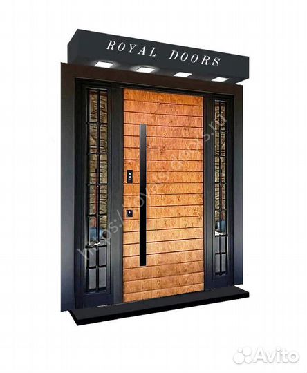 Уличная парадная дверь