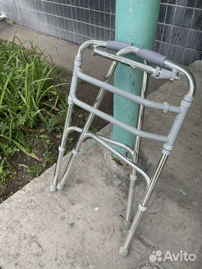 Ходунки для взрослых