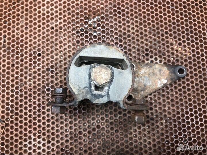 Подушка двигателя левая УАЗ 374195 буханка змз