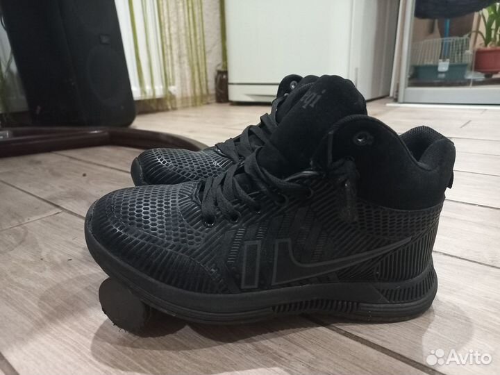 Ботинки зимние