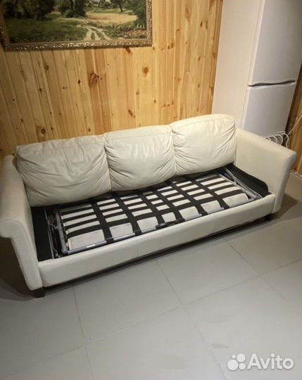 Кожаный диван италия