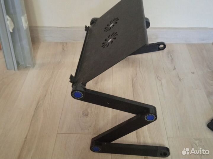 Стол подставка для ноутбука