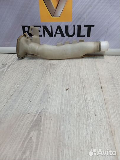 Горловина бачка Омывателя Renault clio 2