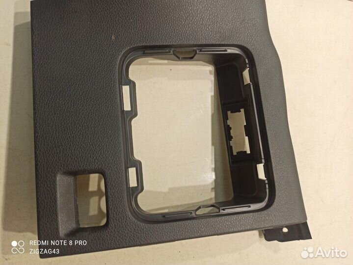 Накладка торпедо (Kia K5 III)