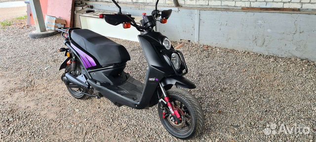 Электроскутер Hyper Engine bs270