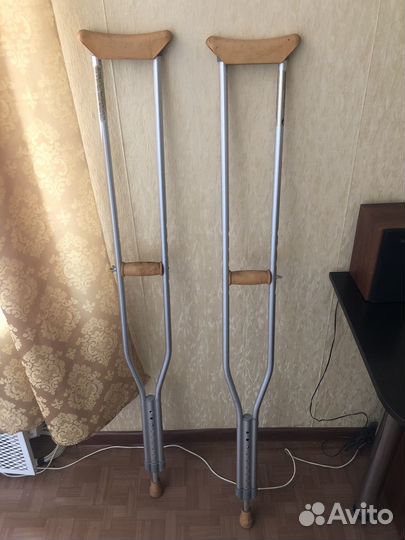 Костыли подмышечные