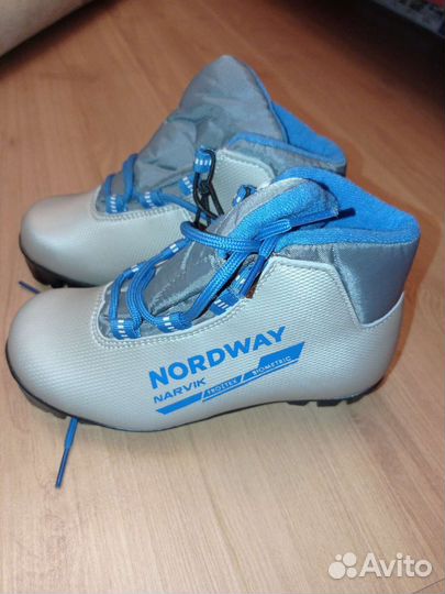 Новые лыжные ботинки Nordway Narvik Jr NNN, 32 р