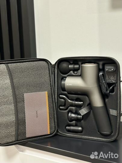 Массажер Bork D612 gg