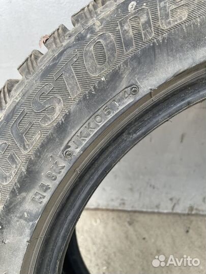 Bridgestone Blizzak Spike-01 205/55 R16