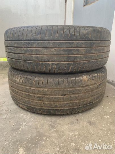 Bridgestone Alenza 001 235/55 R19