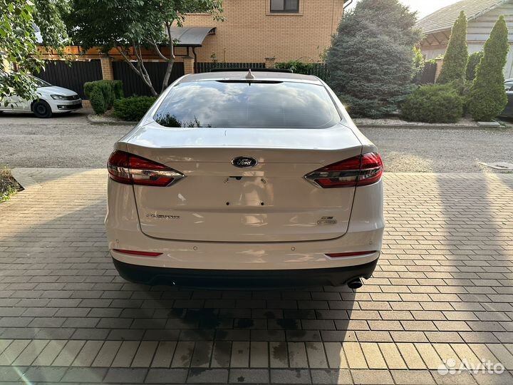 Ford Fusion (North America) 1.5 AT, 2019, 114 218 км