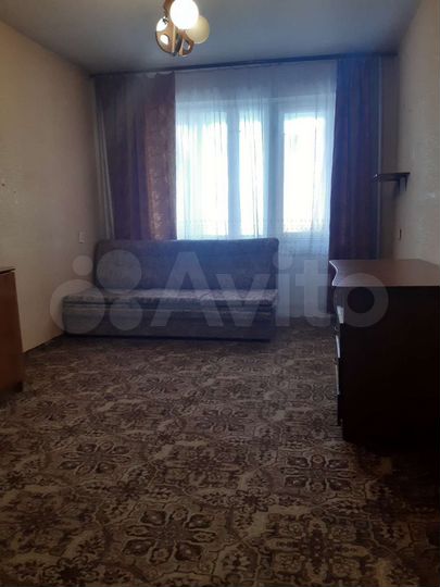 3-к. квартира, 70 м², 8/16 эт.