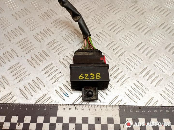 Реле бензонасоса Citroen Berlingo (M59) рест. 2009