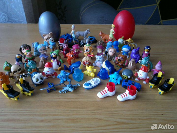 Игрушки из киндера пакетом