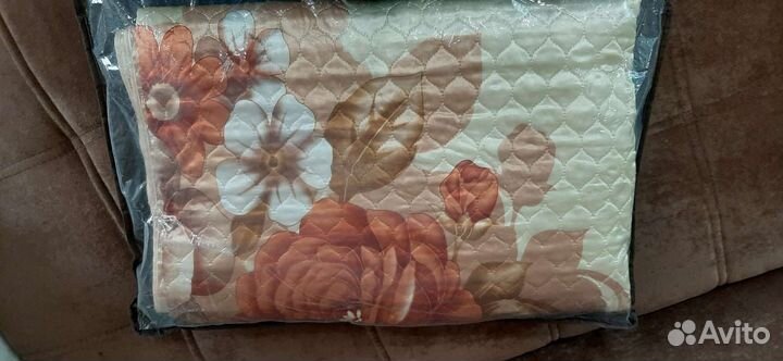 Покрывало на кровать