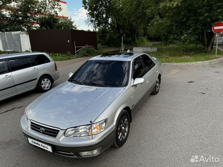 Toyota Camry 2.2 AT, 2001, 297 000 км