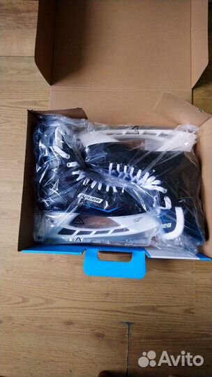Хоккейные коньки bauer 44, 44,5размер