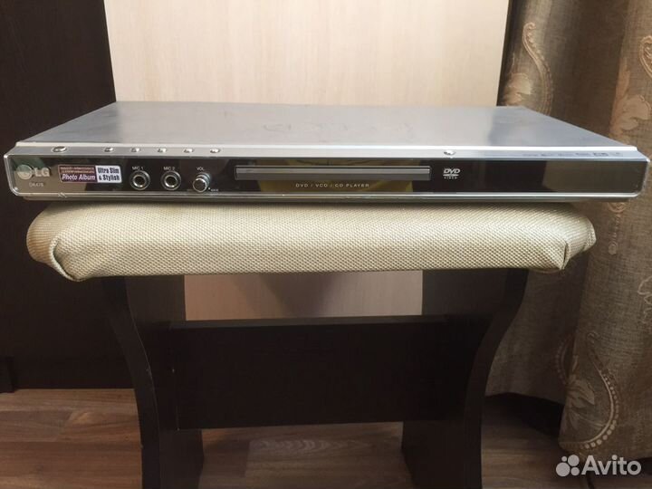 DVD плеер LG DK478