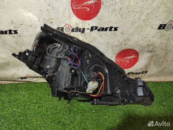 Фара передняя левая Nissan Leaf ZE0 EM61 2009