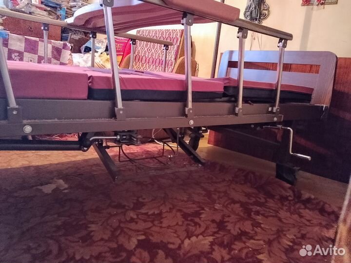 Кровать для лежачих больных бу
