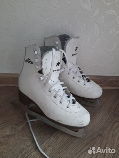 Коньки 33р-р
